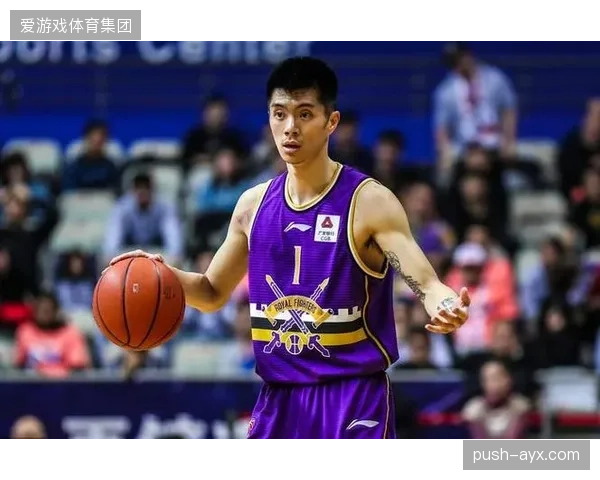 德拉富恩特优化防守体系，以更经济的体能消耗维持攻守平衡和转换效率。